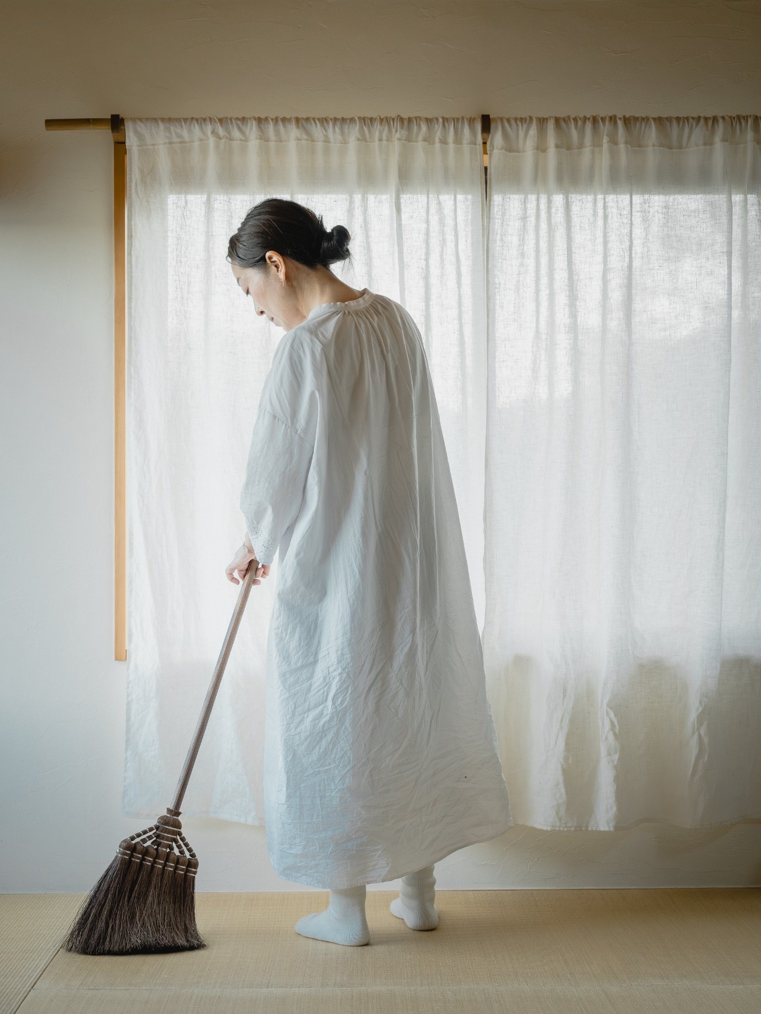 TAKADA TAWASHI handcrafted natural SHURO brushes and brooms